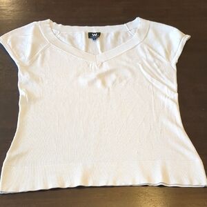 W by Worth White Short Sleeve V-Neck Top